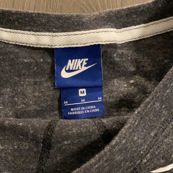 Nike pullover size M - Picture 4 of 4